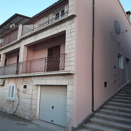 בית אירוח Stella Smokvica (Korcula)